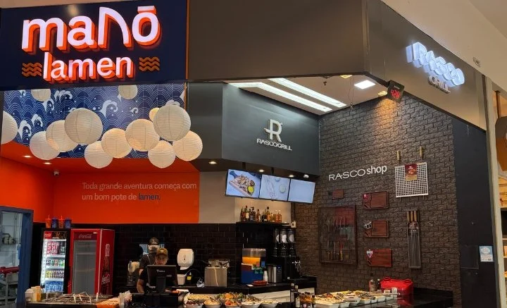 O 1º fast food de lámen do Brasil te espera no RioMar Kennedy!