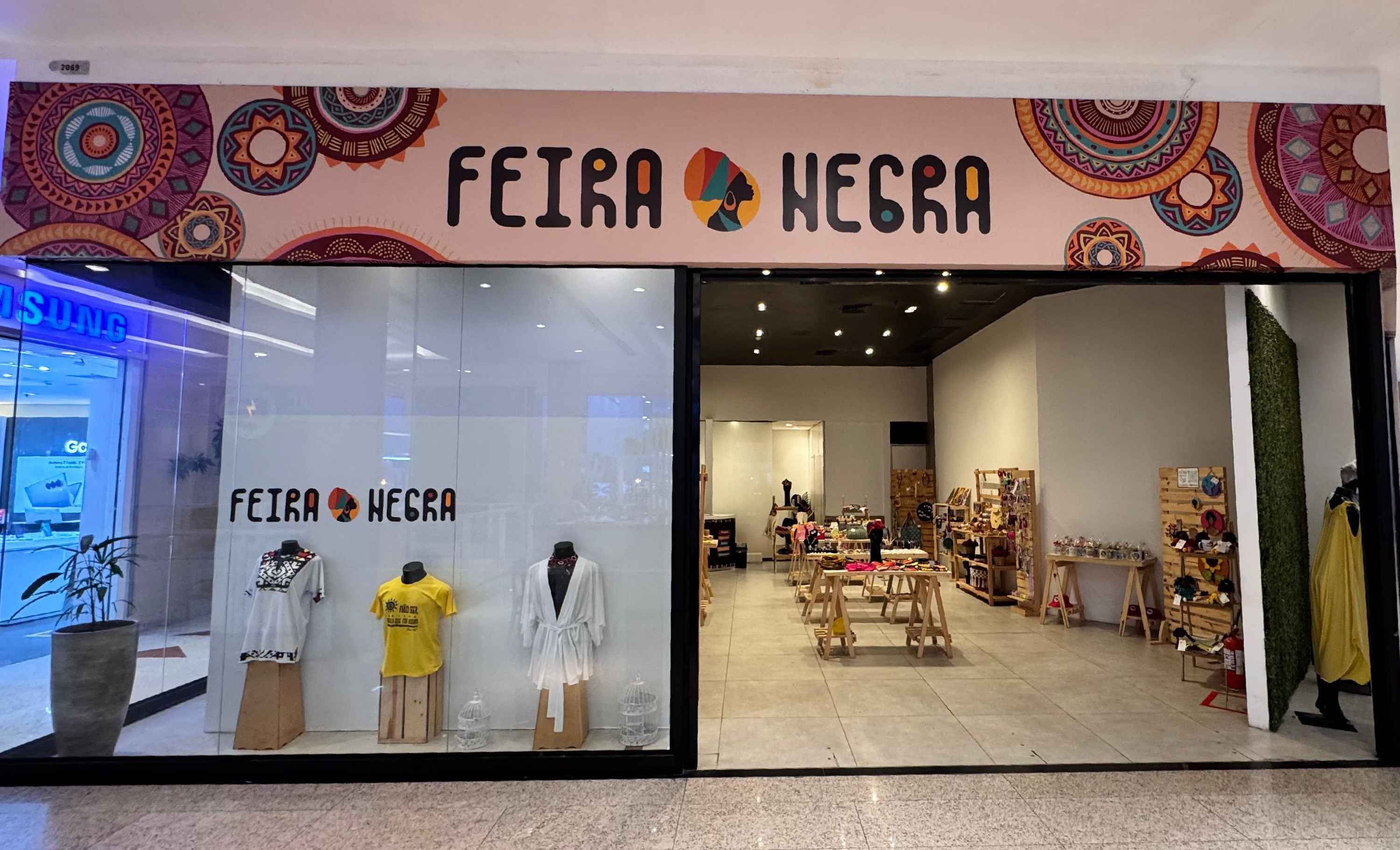 FEIRA NEGRA